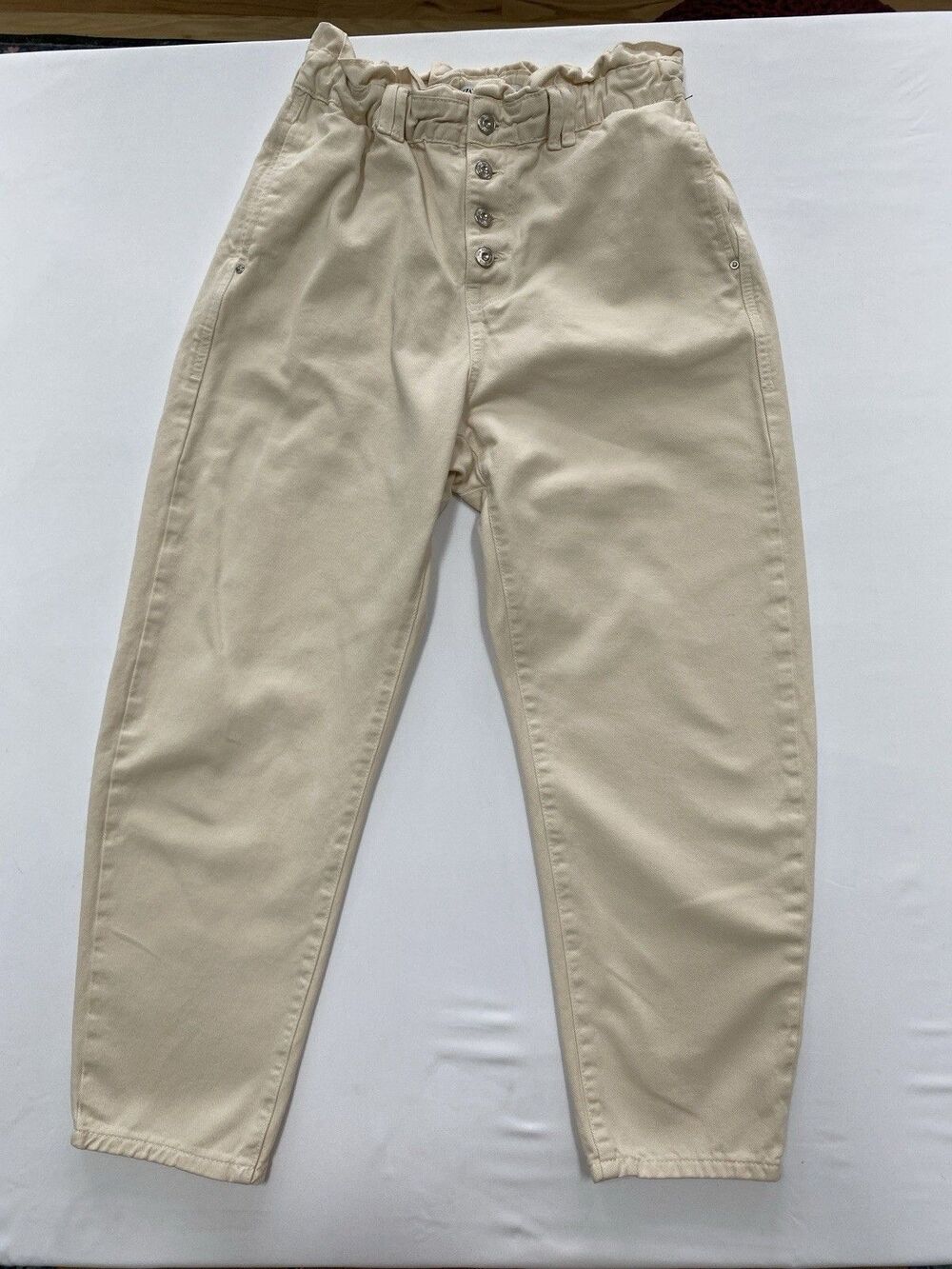 Zara Cream Paperbag Waist Jeans Size 38 US 6 Cottagecore High Rise Mom Pants